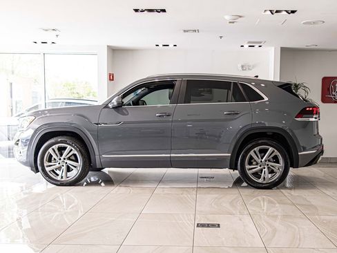 Used 2024 Volkswagen Atlas Cross Sport SEL R-Line AWD/4WD image 6