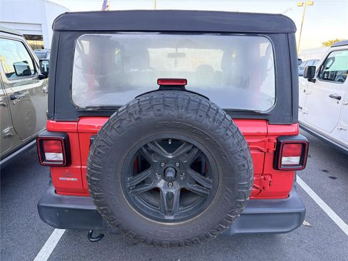 Used 2019 Jeep Wrangler Sport AWD/4WD image 5