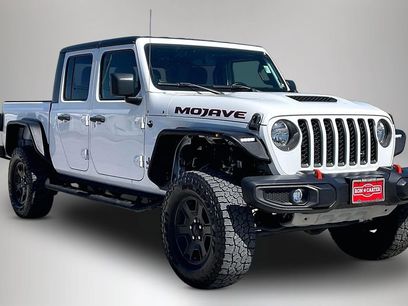 Used 2023 Jeep Gladiator Mojave
