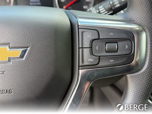 Used 2025 Chevrolet Blazer LT FWD image 35