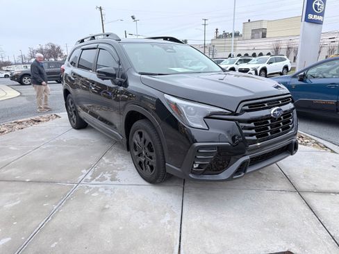 Certified 2023 Subaru Ascent Onyx Edition Limited image 4