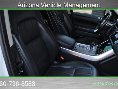 Used 2019 Land Rover Range Rover Sport HSE image 19