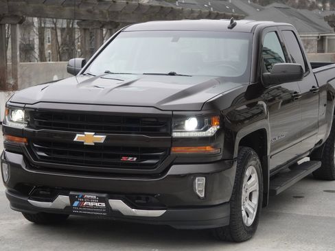 Used 2018 Chevrolet Silverado 1500 LT w/ All Star Edition AWD/4WD image 20