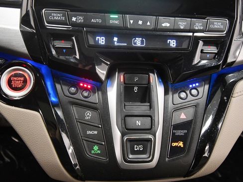 Certified 2018 Honda Odyssey Elite image 27