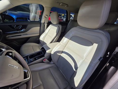 Used 2020 Lincoln Corsair AWD w/ Equipment Group 101A image 12