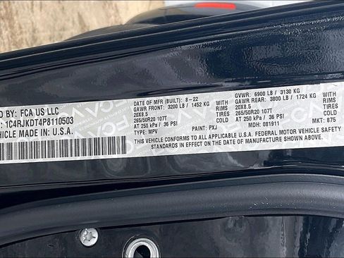 Used 2023 Jeep Grand Cherokee L Overland w/ Advanced Protech Group III image 38