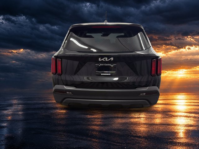 Certified 2023 Kia Sorento LX AWD/4WD image 5