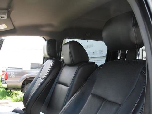 Used 2018 Ford F150 Lariat AWD/4WD image 19