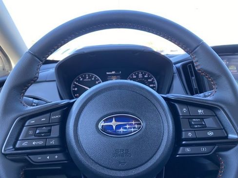 New 2025 Subaru Crosstrek 2.5i Limited w/ Crosstrek Mirror Package image 13