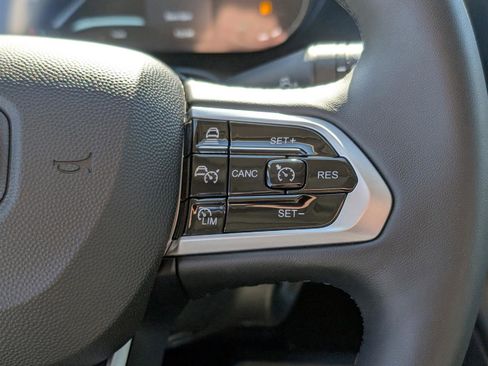 New 2025 RAM ProMaster 1500 w/ Premium Convenience Group image 19