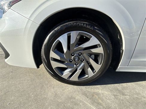 Used 2023 Subaru Legacy Limited image 2