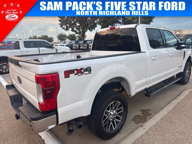 Used 2017 Ford F250 Lariat w/ Lariat Ultimate Package AWD/4WD image 4