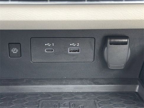 Certified 2023 Nissan Altima 2.5 SV w/ SV Premium Package image 8