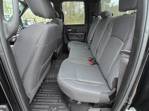 Used 2021 RAM 1500 Classic Warlock w/ Luxury Group image 16