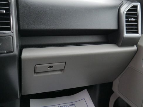 Used 2019 Ford F150 XLT image 43