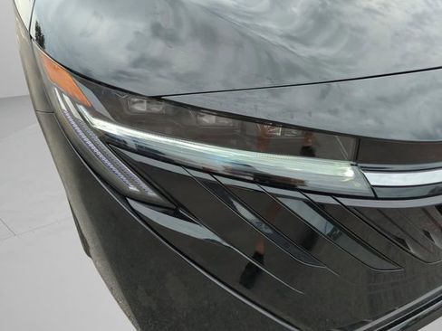 New 2026 Nissan Sentra SR w/ Floor Mat Package image 39