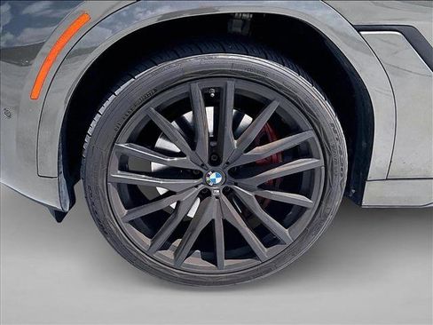 Used 2024 BMW X6 xDrive40i w/ Executive Package AWD/4WD image 10