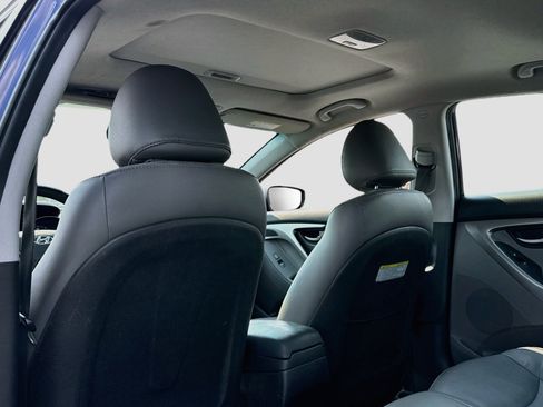 Used 2013 Hyundai Elantra Limited w/ Technology Pkg FWD image 5