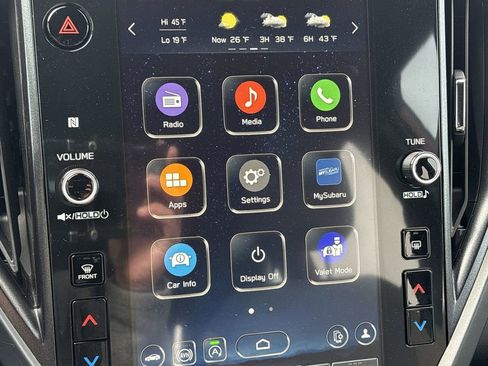 Used 2025 Subaru Forester Premium image 37