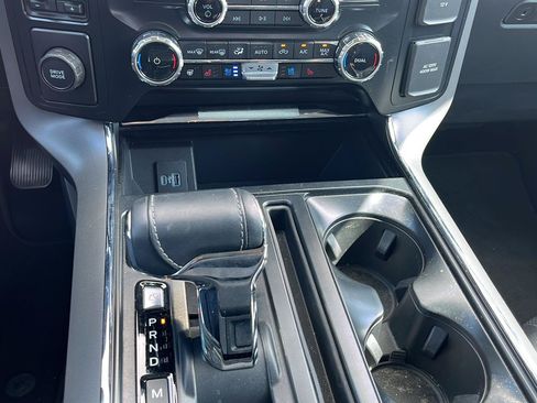 Used 2023 Ford F150 Lariat w/ Trailer Tow Package RWD image 20