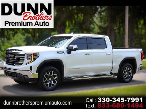 Used 2022 GMC Sierra 1500 SLT w/ SLT Convenience Package AWD/4WD image 1