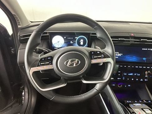 Certified 2024 Hyundai Tucson Limited AWD/4WD image 14