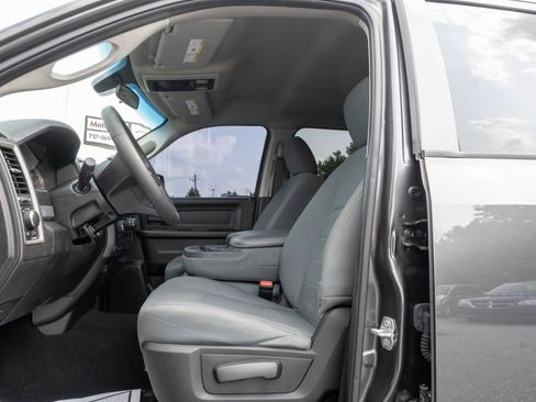 Used 2019 RAM 1500 Tradesman w/ Popular Equipment Group AWD/4WD image 16