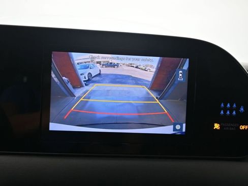 Used 2022 Hyundai Palisade SE image 32