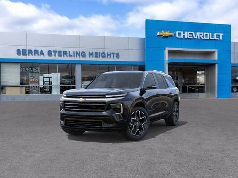 New 2026 Chevrolet Traverse High Country w/ LPO, Floor Liner Package FWD image 8