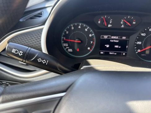 Used 2022 Chevrolet Malibu LT FWD image 35