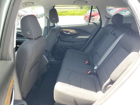 Used 2021 GMC Terrain SLE w/ Driver Convenience Package AWD/4WD image 13