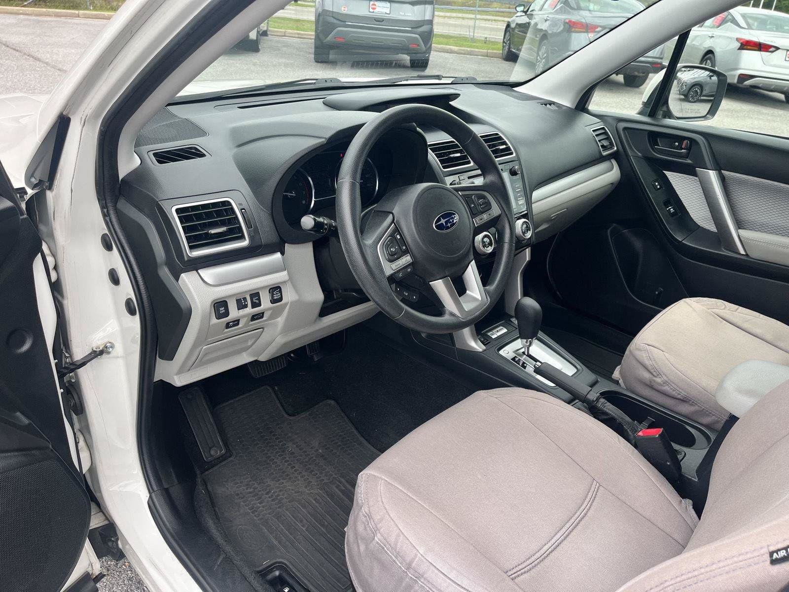 Used 2018 Subaru Forester 2.5i Premium AWD/4WD image 11