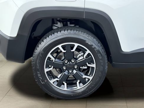 Used 2023 Jeep Renegade Trailhawk image 42