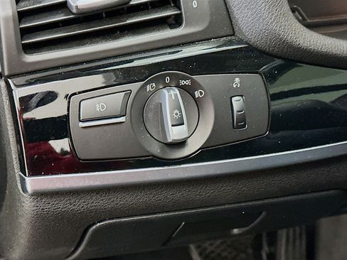 Used 2017 BMW X3 xDrive28i image 17