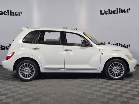 Used 2008 Chrysler PT Cruiser Limited FWD image 8