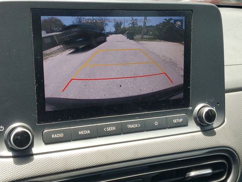 Used 2023 Hyundai Kona SEL image 22