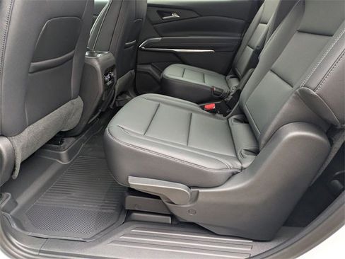 New 2026 Chevrolet Traverse LT w/ Sun and Wheel Package image 28