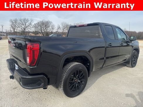 Used 2025 GMC Sierra 1500 Pro w/ Graphite Edition image 6