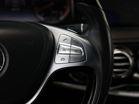 Used 2015 Mercedes-Benz S 65 AMG Sedan image 39