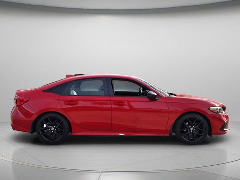 Used 2024 Honda Civic Sport image 3