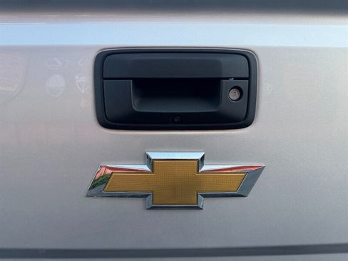 Used 2017 Chevrolet Silverado 1500 LT w/ All Star Edition AWD/4WD image 15