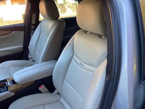 Used 2018 Cadillac XTS Luxury FWD image 22