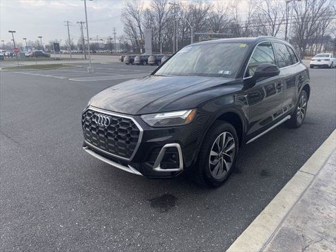 Used 2025 Audi Q5 2.0T Premium Plus w/ Premium Plus Package AWD/4WD image 30