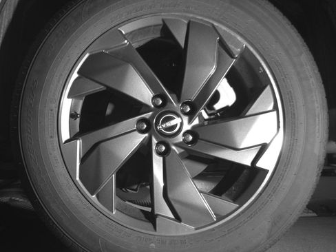 Used 2025 Nissan Rogue SV FWD image 14