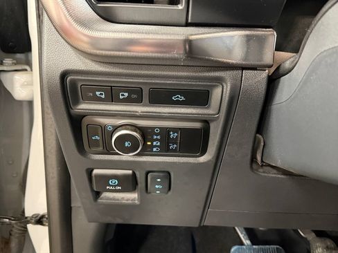 Used 2024 Ford F150 Lariat w/ Equipment Group 502A High AWD/4WD image 32