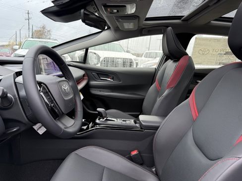 New 2026 Toyota Prius Plug-In Hybrid image 24