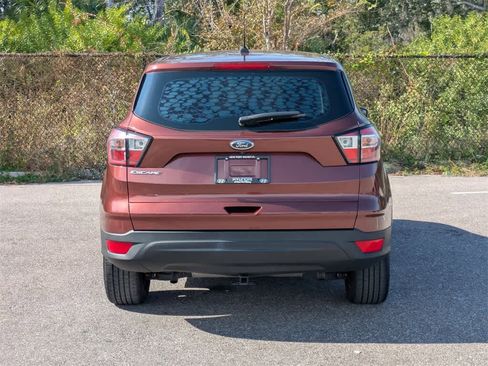 Used 2018 Ford Escape S image 4