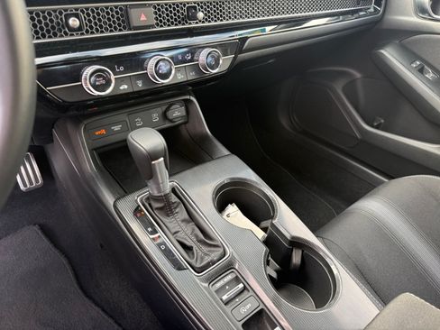 Certified 2025 Honda Civic Sport image 13