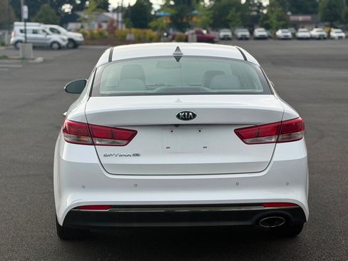 Used 2016 Kia Optima LX w/ LX Convenience Package FWD image 8