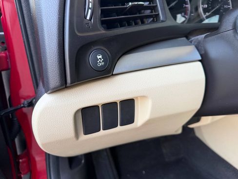 Used 2017 Acura ILX FWD image 20